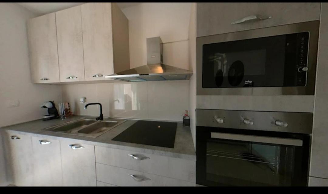 New Apartman P & B Appartement Trogir Buitenkant foto