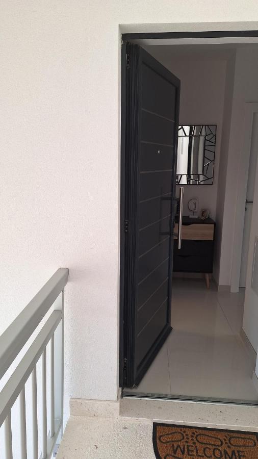 New Apartman P & B Appartement Trogir Buitenkant foto