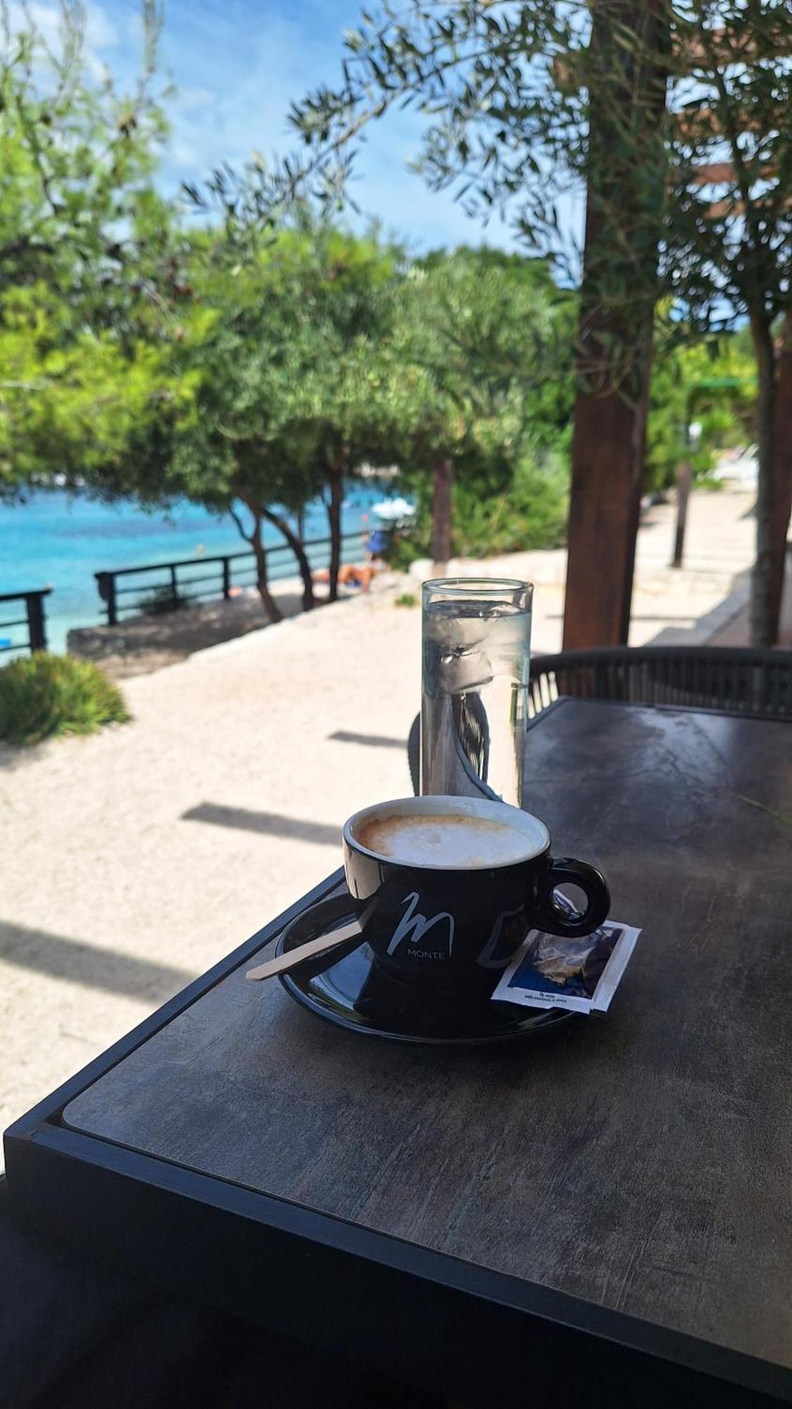 New Apartman P & B Appartement Trogir Buitenkant foto